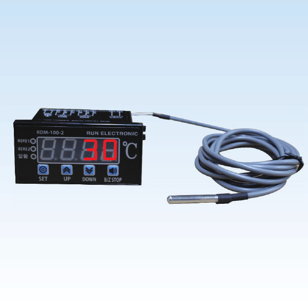 런전자 동파방지용 디지털 온도 조절기 센서일체형 RDM-100-2 매입형